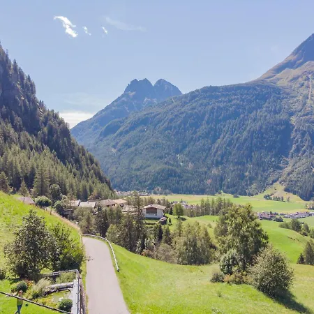 Berghof Reich By Interhome * Längenfeld