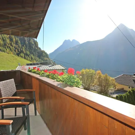 Semesterbostad Berghof Reich By Interhome Längenfeld